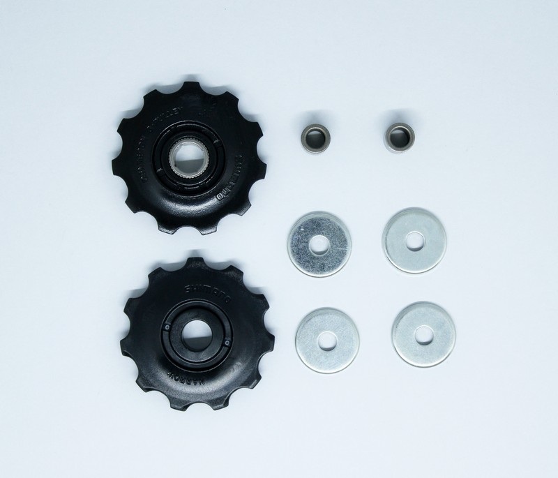 ROLNICA MENJAČA ZADNJEG SHIMANO RD-3300